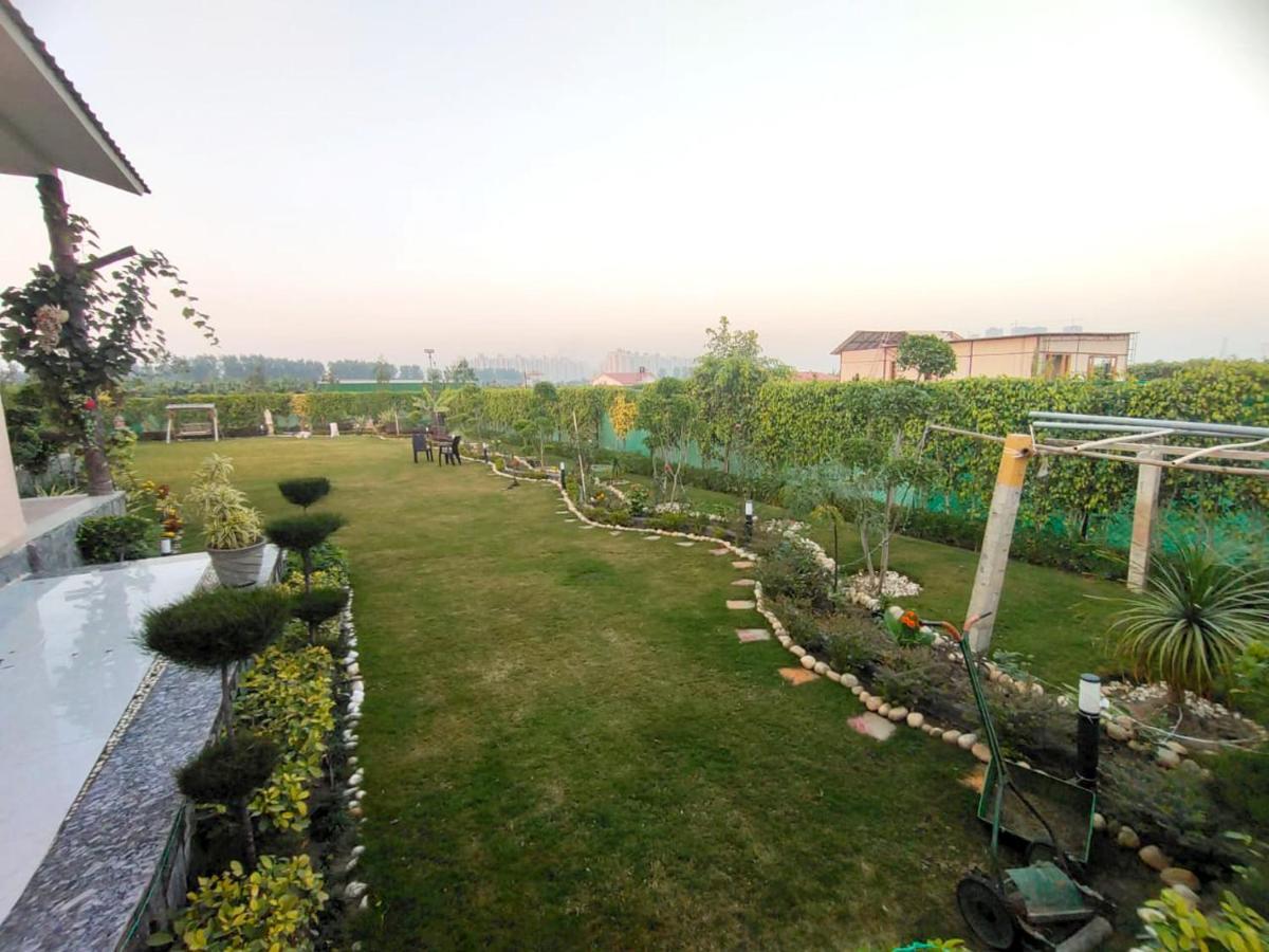 Shaw Estate-Farm House For A Small Parties-Jp Farm Greater Noida Exterior foto