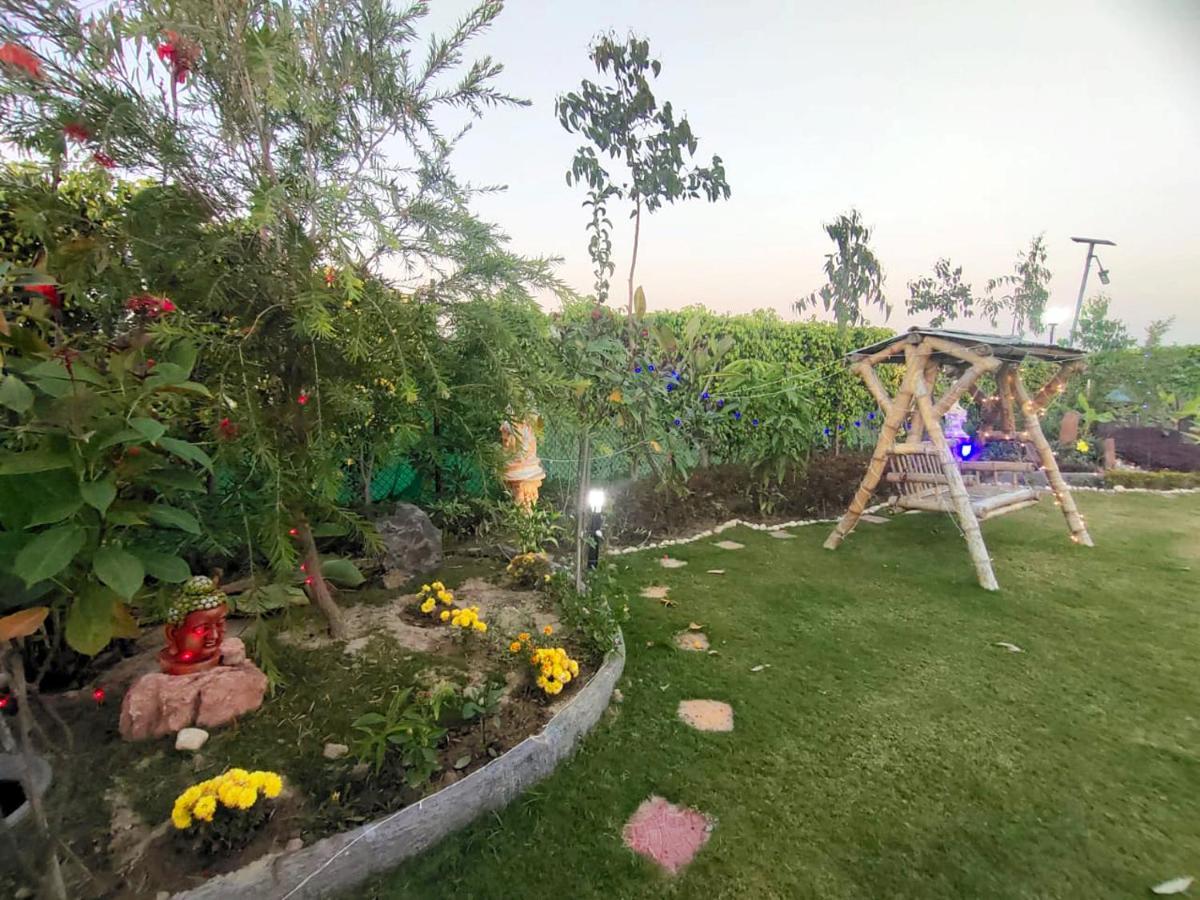 Shaw Estate-Farm House For A Small Parties-Jp Farm Greater Noida Exterior foto